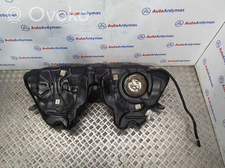 BMW 6 F12 F13 Réservoir de carburant 16117268031