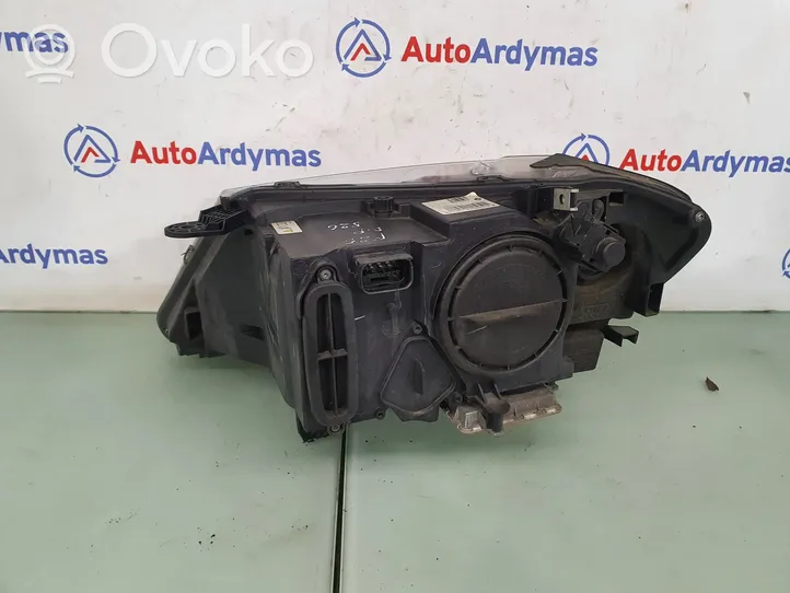 BMW X3 F25 Phare frontale 7277004