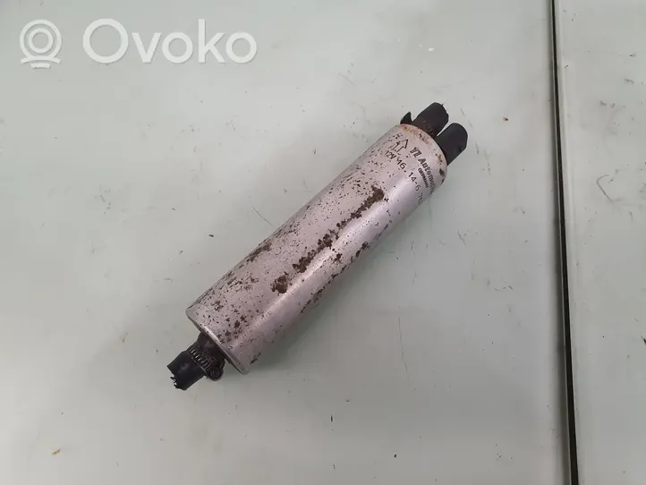 BMW 5 E39 Fuel injection high pressure pump 6767383