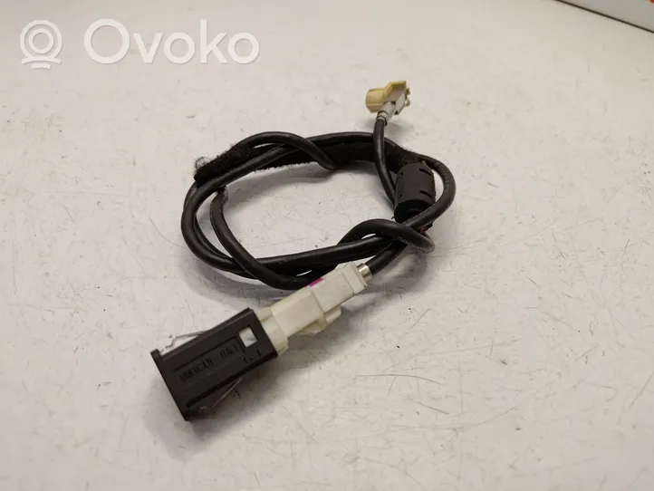 BMW 3 E92 E93 Gniazdo / Złącze USB 9237656