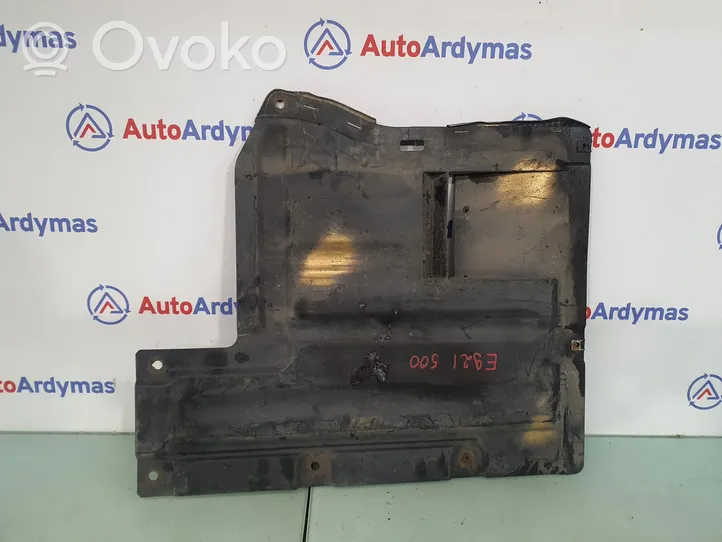 BMW 3 E90 E91 Vidusdaļas apakšas aizsargs 7167810