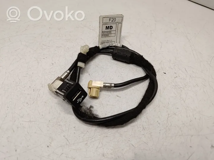 BMW 3 F30 F35 F31 USB-pistokeliitin 84109229294