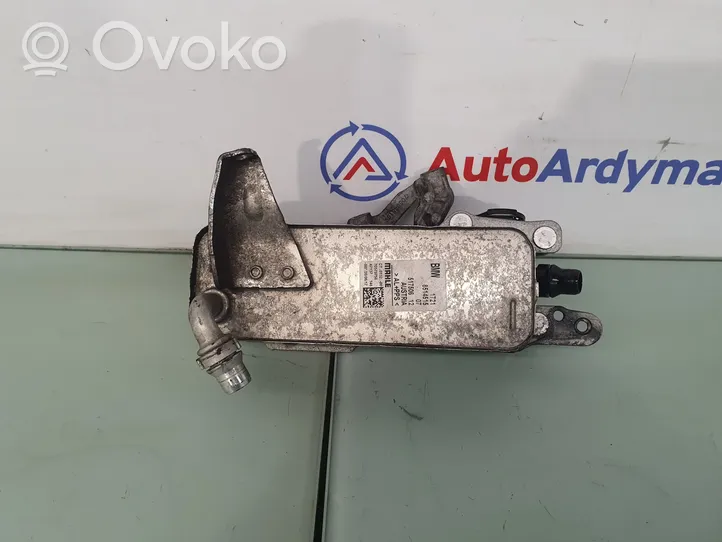 BMW 3 F30 F35 F31 Transmisijos tepalo aušintuvas 8514515