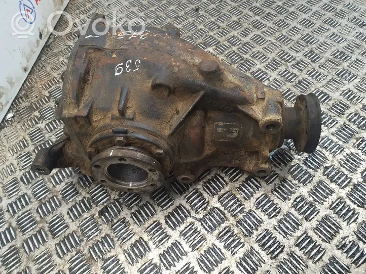 BMW 5 E34 Rear differential 33101211879