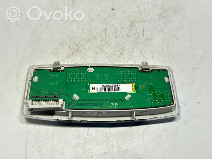 BMW 3 F30 F35 F31 Lampka podsufitki tylna 43927793002