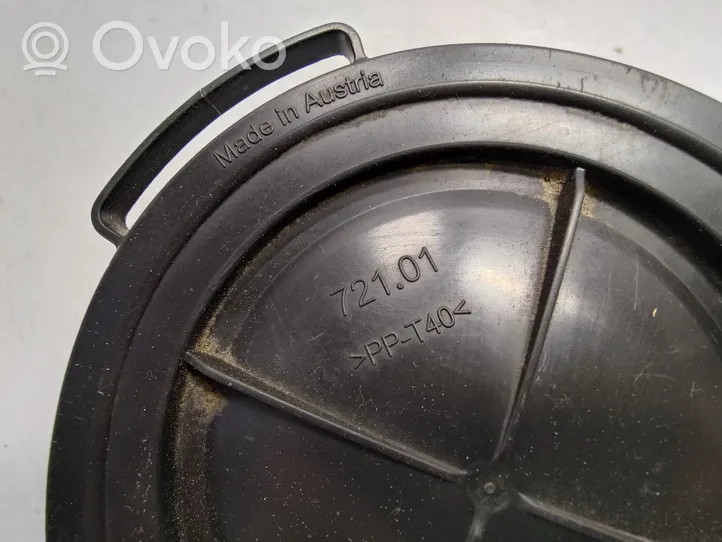 BMW 3 F30 F35 F31 Osłona żarówki lampy przedniej 72101