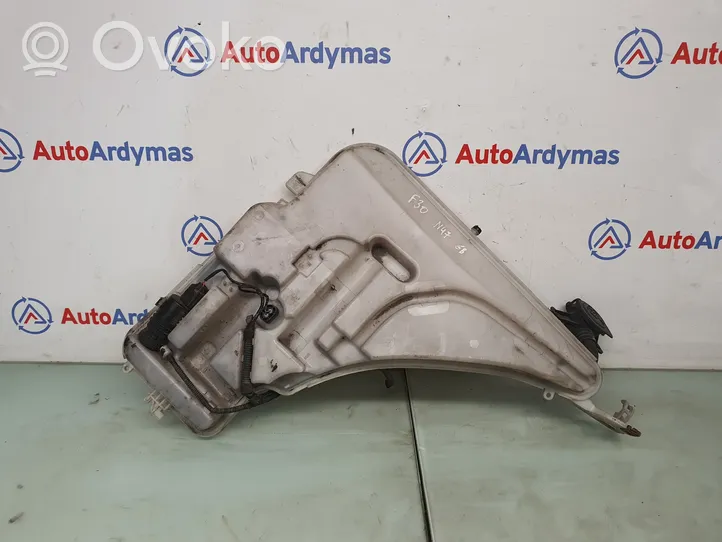 BMW 3 F30 F35 F31 Zbiornik płynu do spryskiwaczy szyby przedniej / czołowej 61667241672