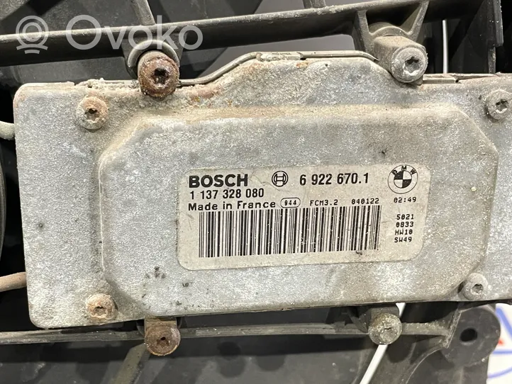 BMW 3 E46 Jäähdyttimen jäähdytinpuhallin 6922670