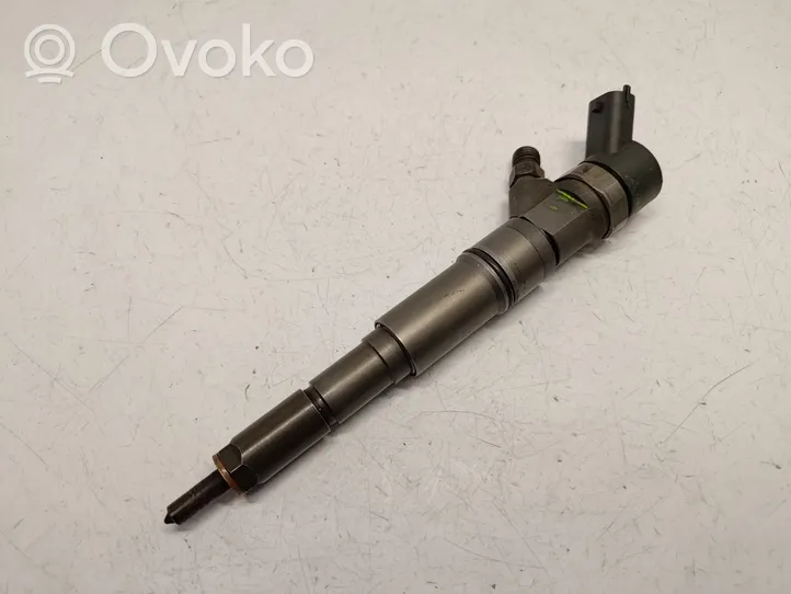 BMW 5 E39 Fuel injector 2354093