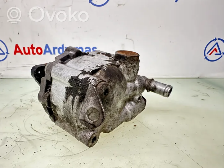 BMW 5 E60 E61 Power steering pump 6780848