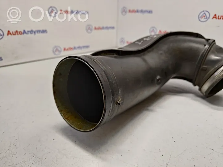 BMW 4 F36 Gran coupe Air intake duct part 13717605045