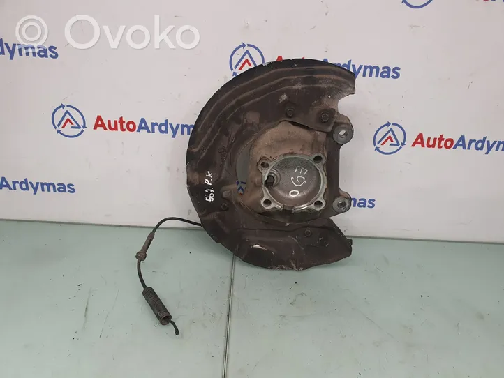 BMW 3 E90 E91 Front wheel hub spindle knuckle 6764443