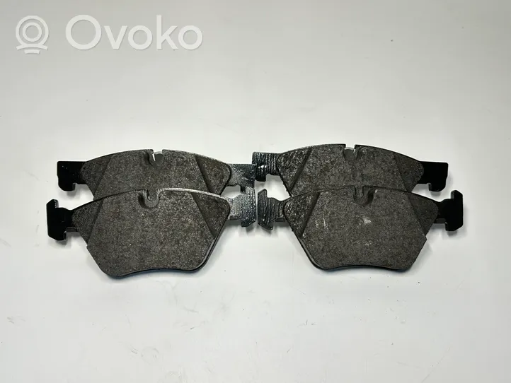 BMW 5 F10 F11 Brake pads (front) 6856590