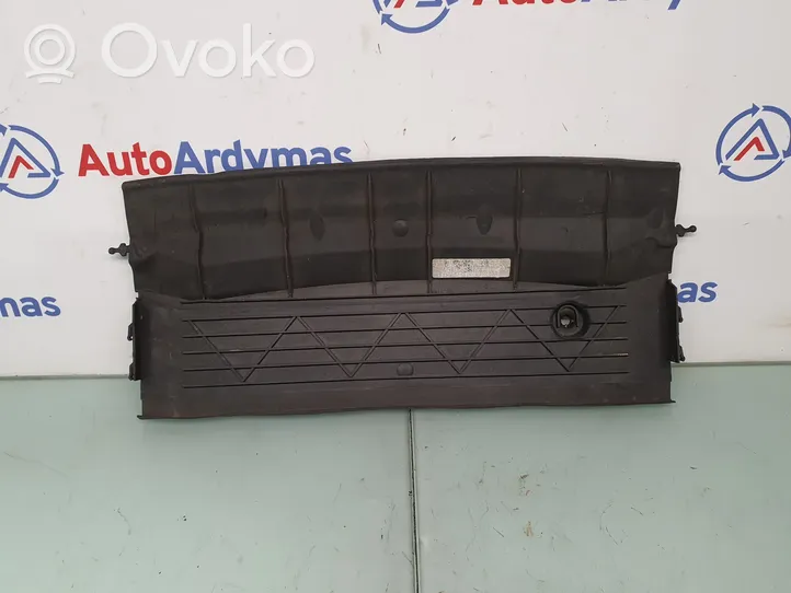 BMW 5 E60 E61 Traverse inférieur support de radiateur 7897174