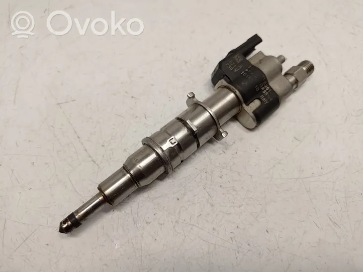 BMW X5 E70 Fuel injector 7585261