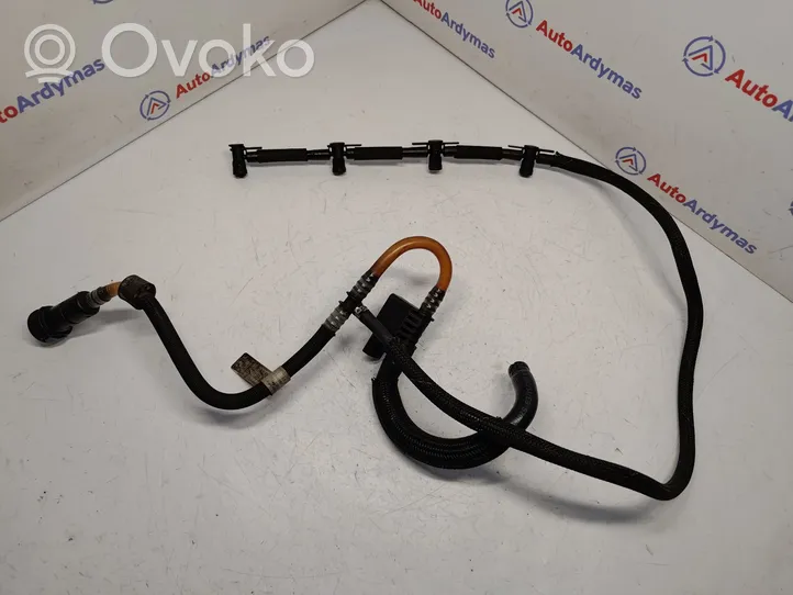 BMW 3 E90 E91 Tuyau d'alimentation conduite de carburant 7800666