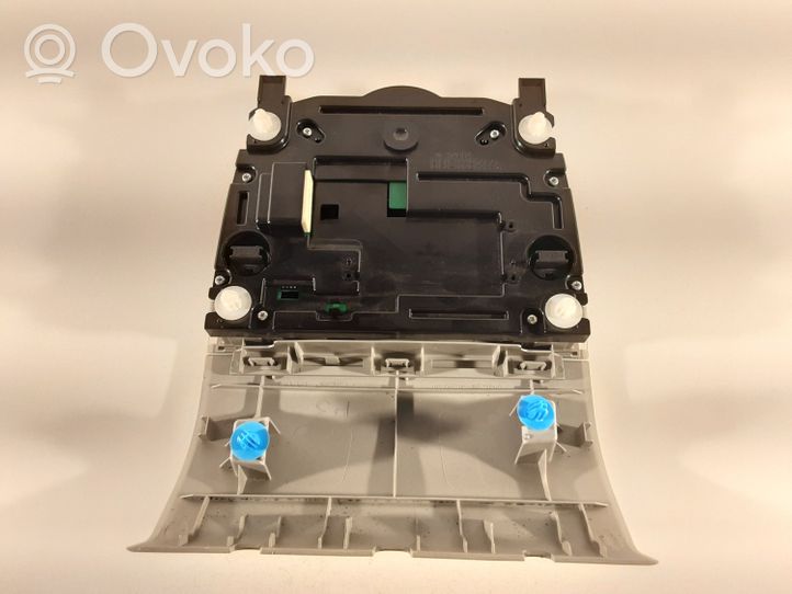 Toyota Prius (XW30) Illuminazione sedili anteriori 1D153044G