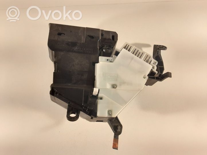 Toyota Prius (XW30) Schermo del visore a sovrimpressione 8310847020