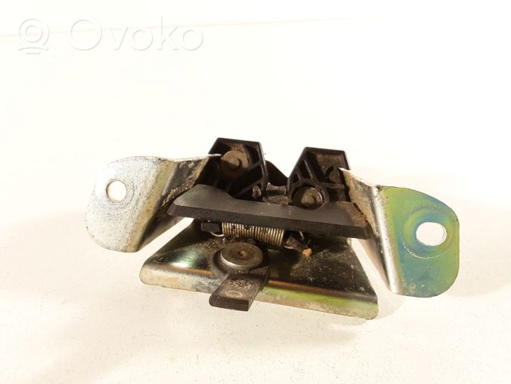 Toyota Aygo AB10 Blocco/chiusura/serratura del portellone posteriore/bagagliaio 693500H010