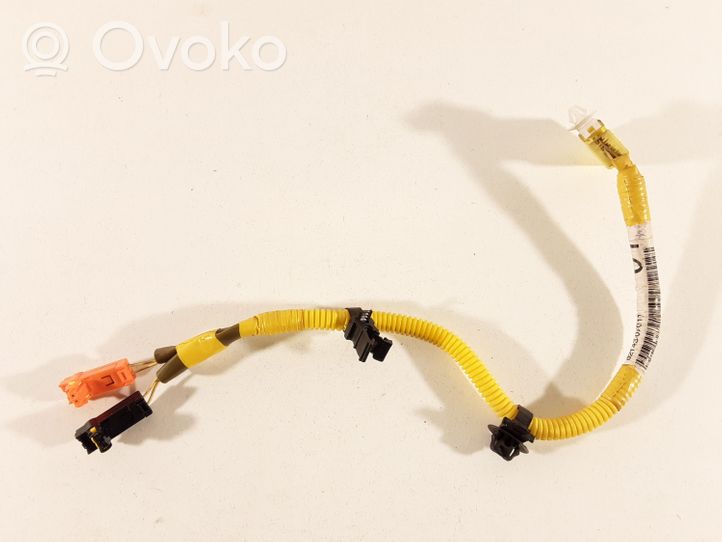 Toyota Corolla Verso AR10 Cableado del accionador del airbag 821430F010