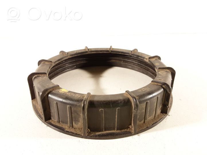 Mazda 3 I Bague de verrouillage pour réservoir de carburant 2S619C385AA