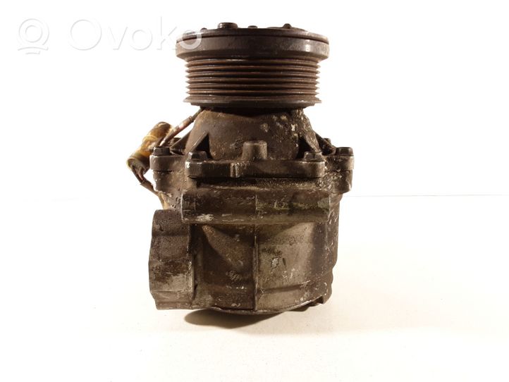 Land Rover Range Rover P38A Ilmastointilaitteen kompressorin pumppu (A/C) TRS105