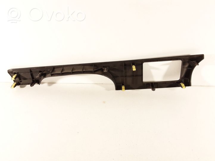 Toyota Verso Rivestimento del pannello 554470F020