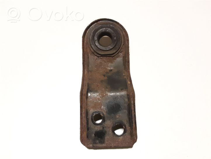 Mitsubishi Pajero Radiator mount bracket MR126801