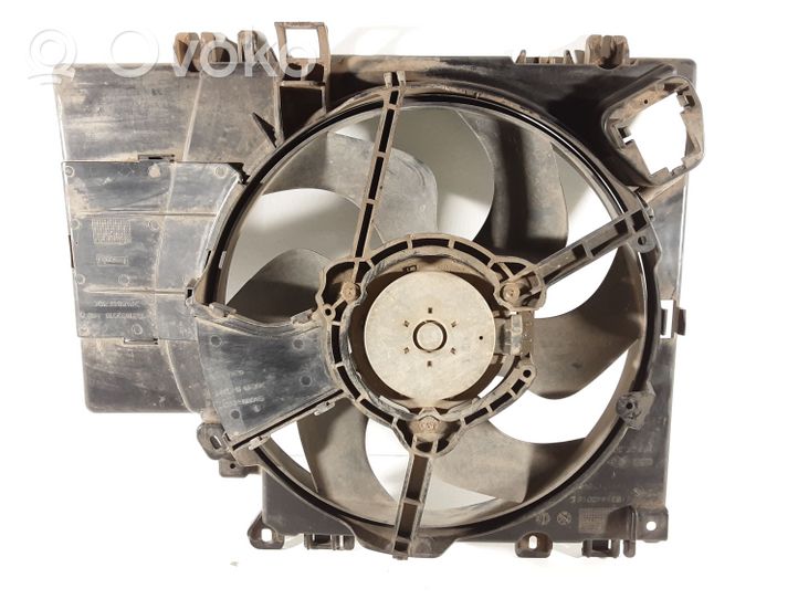 Nissan Micra Convogliatore ventilatore raffreddamento del radiatore 21481AX610