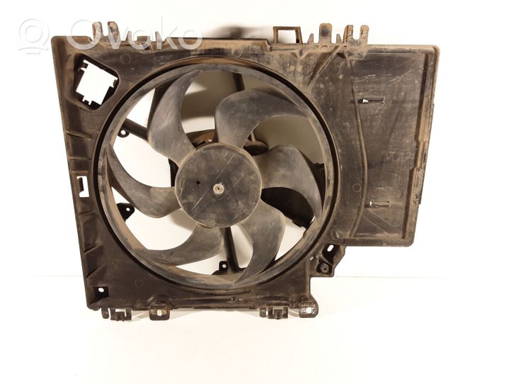 Nissan Micra Convogliatore ventilatore raffreddamento del radiatore 21481AX610