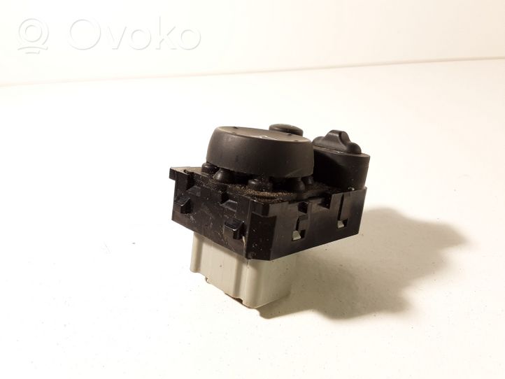 Honda Jazz Bouton de commutateur rétroviseur latéral M33212