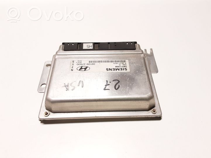 Hyundai Santa Fe Calculateur moteur ECU 3910937500