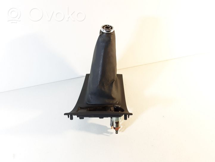 Toyota Corolla E120 E130 Rivestimento in pelle/manopola della leva del cambio 8185