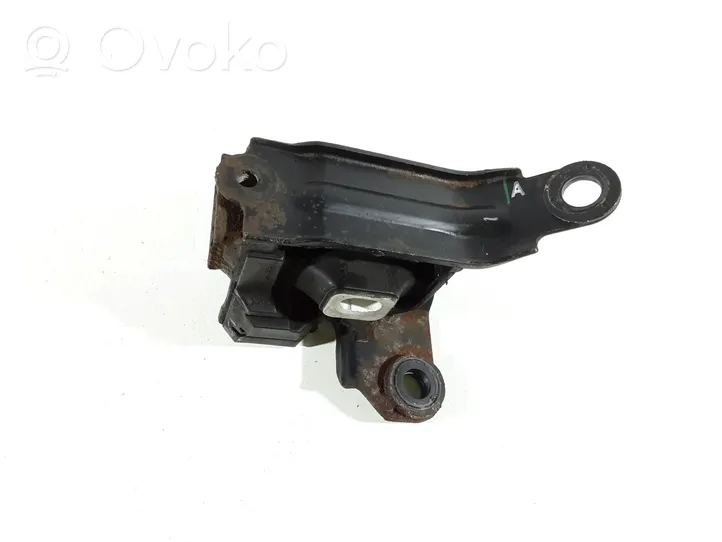 Mazda CX-3 Supporto della scatola del cambio D09T39070