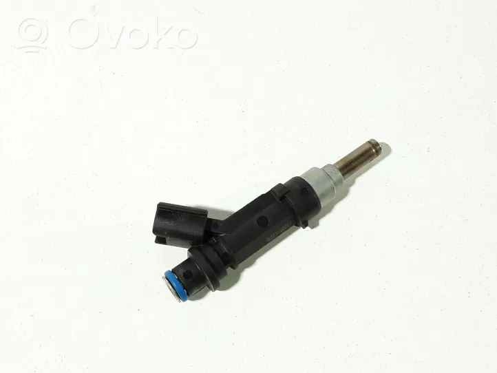 Toyota Auris 150 Injecteur de carburant 2320947010