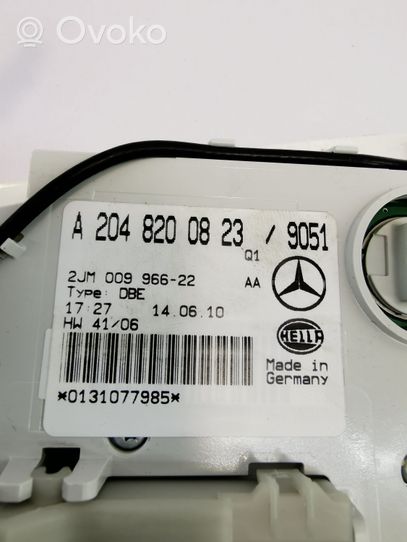 Mercedes-Benz E A207 Światło fotela przedniego A2048200823