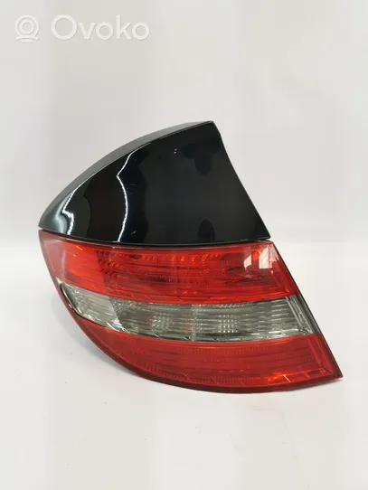 Mercedes-Benz CLC CL203 Luci posteriori A2038205164