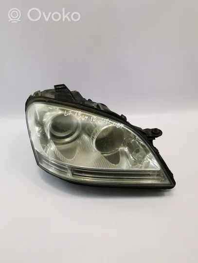 Mercedes-Benz ML W164 Lampa przednia 