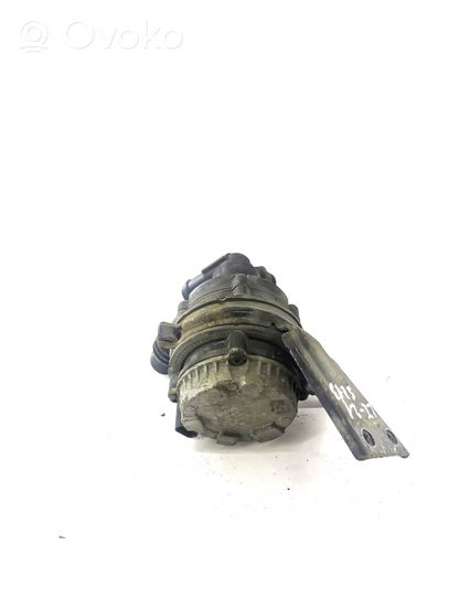 Mercedes-Benz E W213 Pompe à eau de liquide de refroidissement A2535010920