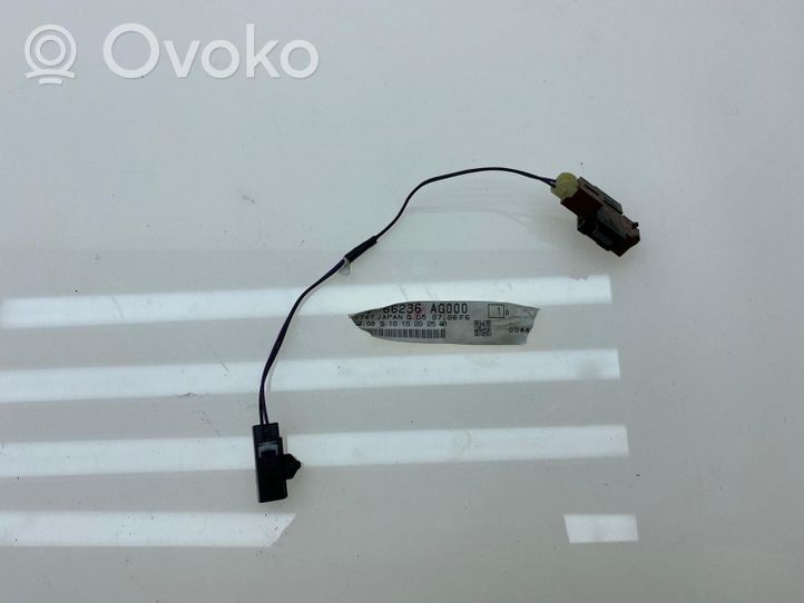 Subaru Legacy Luce vano portaoggetti 66236AG000