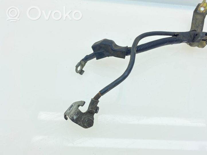 Subaru Legacy Câble de batterie positif 81601AG050