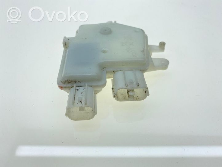 Subaru Outback Silniczek / Siłownik zamka centralnego 61100AG00A