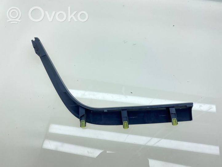 Subaru Legacy Radion/GPS-laitteen pääyksikön kehys 66077AG09A