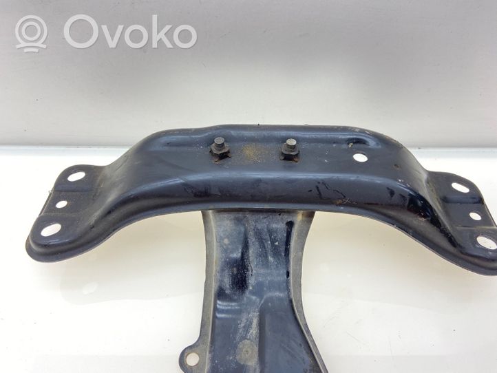 Subaru Legacy Pavarų dėžės tvirtinimo kronšteinas 41011AG040