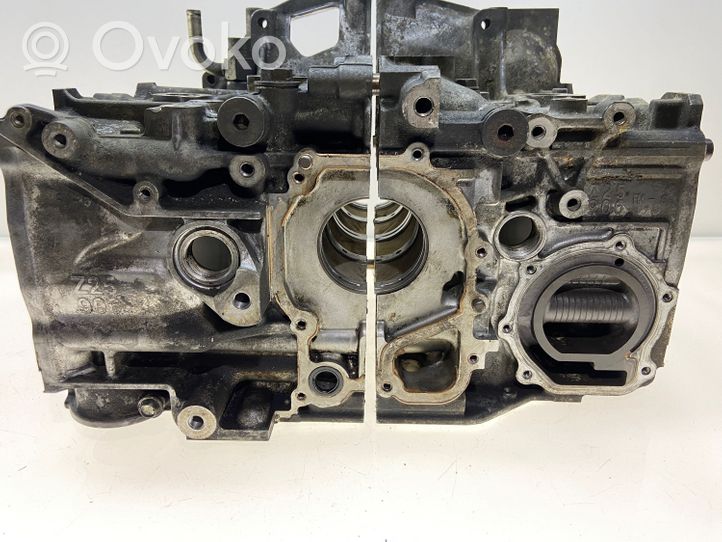 Subaru Legacy Bloc moteur 11008AB100