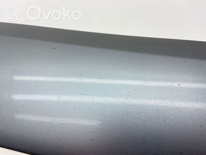 Subaru Outback Aizmugurē durvju dekoratīvā apdare (moldings) 