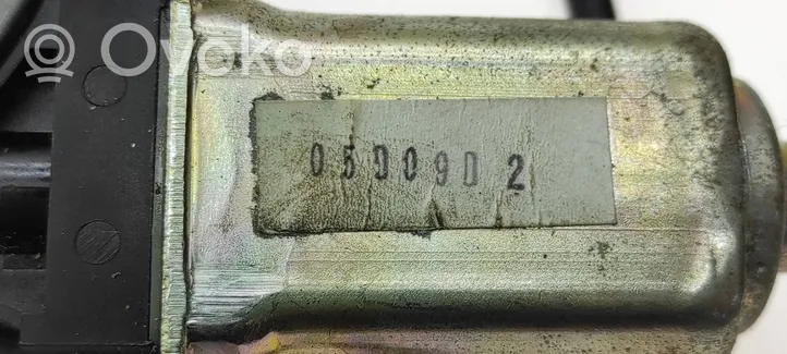 Subaru Legacy Moteur de réglage de siège 1658408A