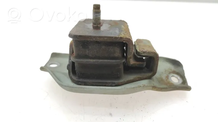 Subaru Legacy Supporto di montaggio del motore 41022FA000