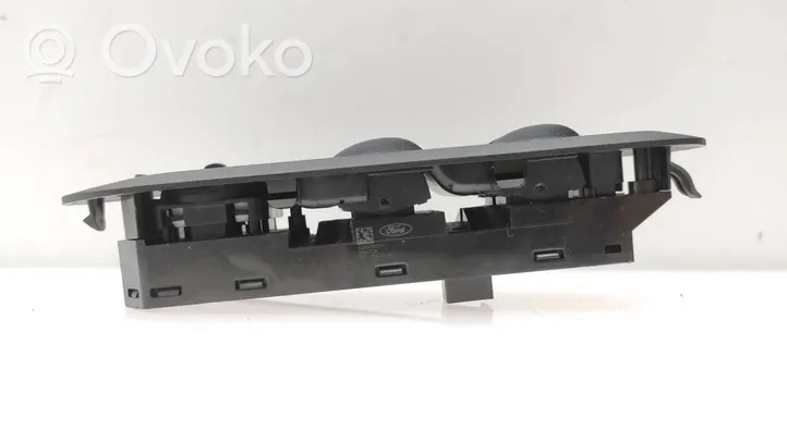 Ford Mondeo MK IV Interruttore di controllo dell’alzacristalli elettrico A2406880641