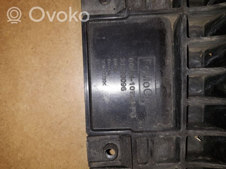 Volvo XC60 Staffa di montaggio della batteria 31298096